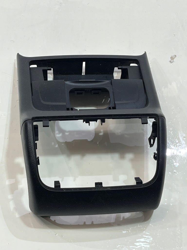 Купить Рамка туннель среднего audi a4 b8 8k0864376