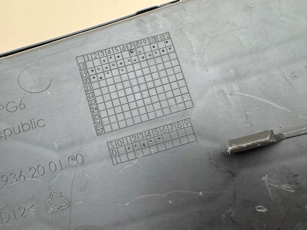 фото №14, Skoda scala 19r- решётка prawaa бампера правый перед передняя 657807682a