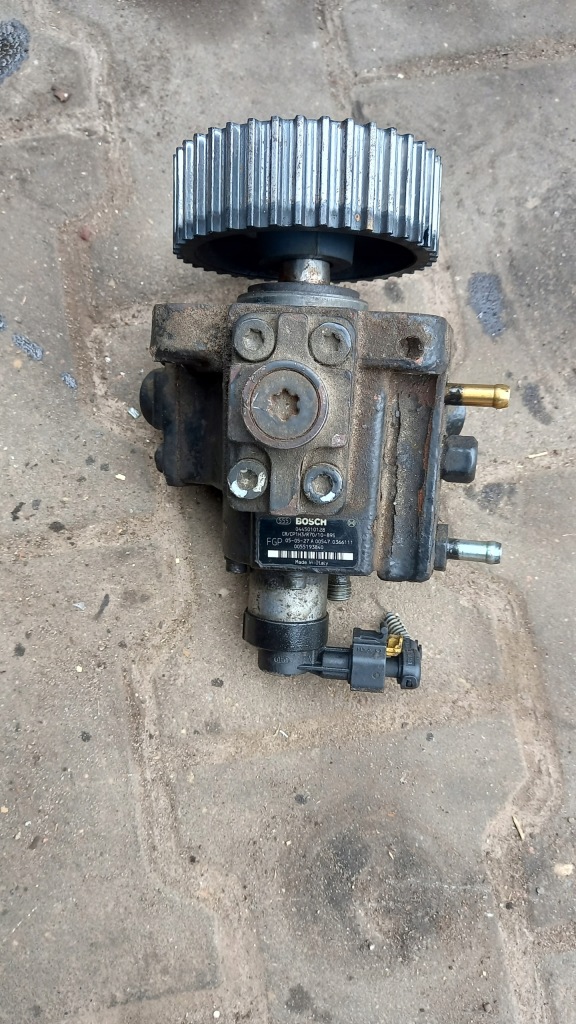 фото №1, Насос упорскування opel zafira b 06r 0055193840