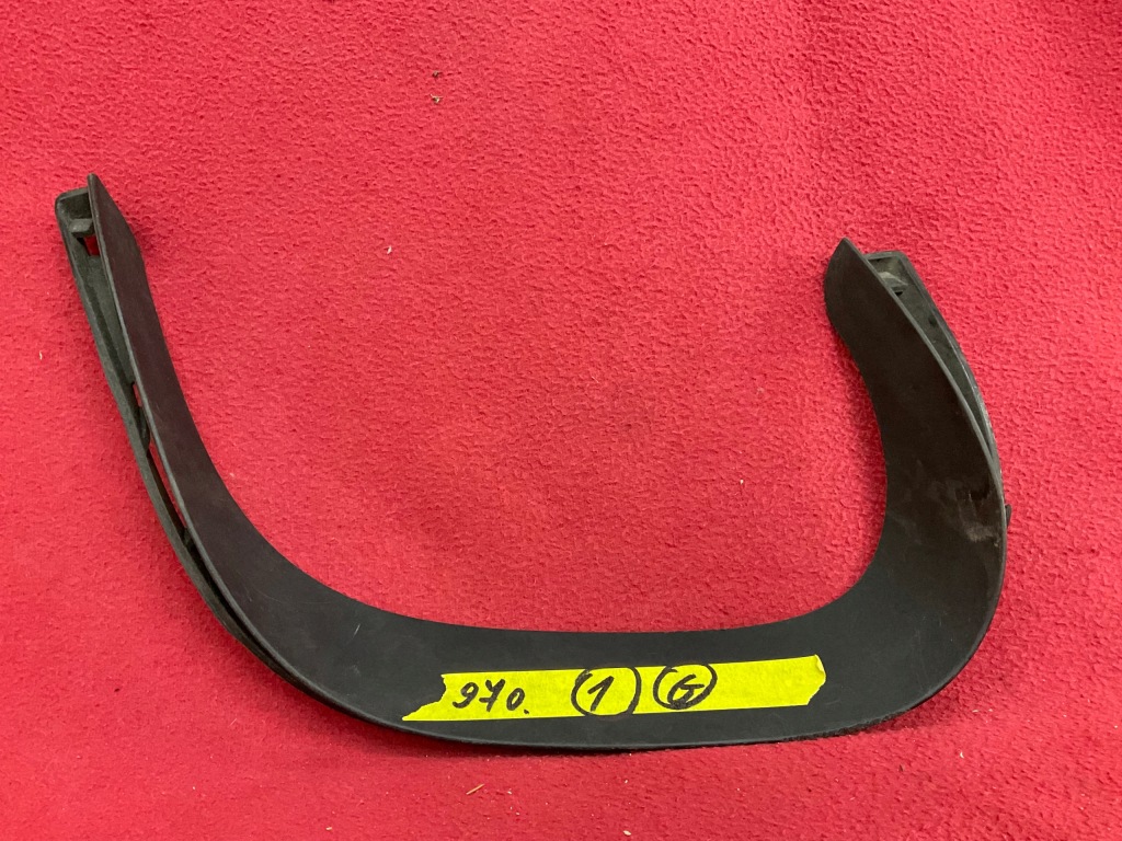 фото №1, Рамка накладка выхлоп правый задняя porsche panamera 970 97050583800 оригинал