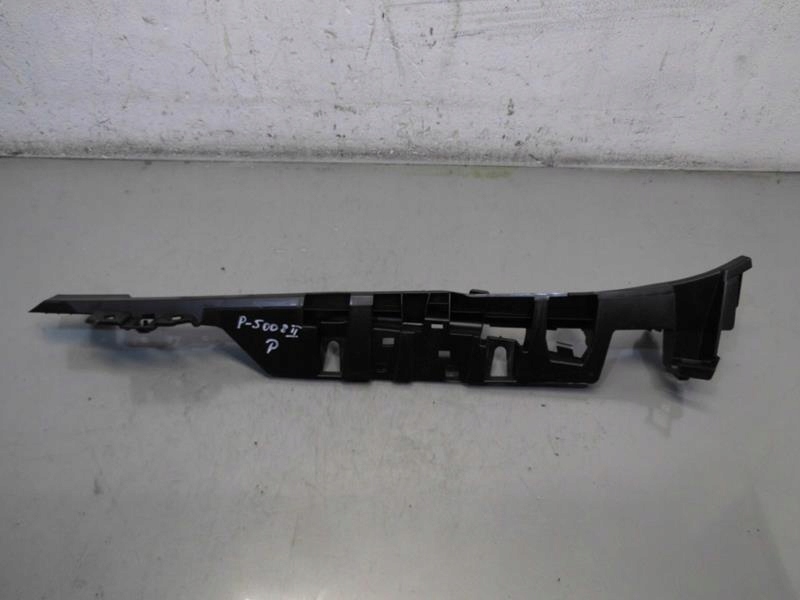 фото №1, Кронштейн шторка правый задняя 5008 ii 9811348680