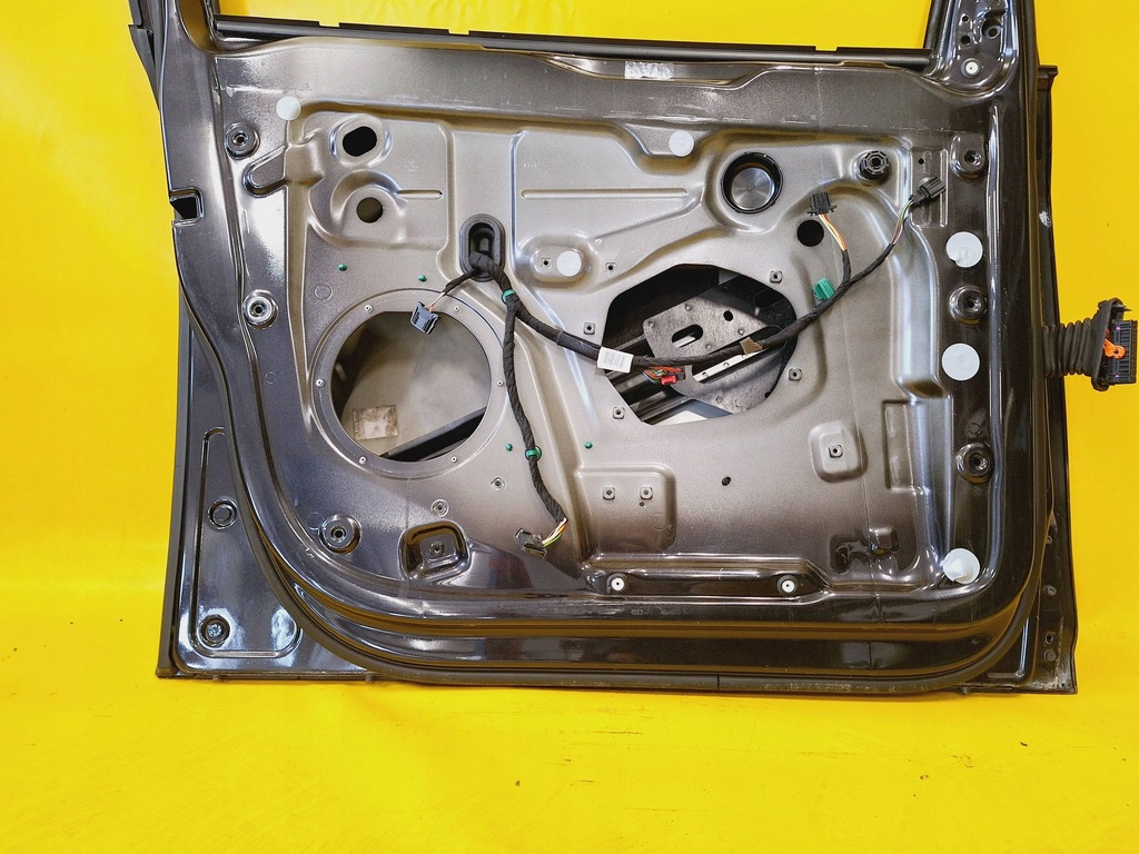 фото №13, Дверь левый перед левая передние vw golf v plus lak: lc9z nr1721