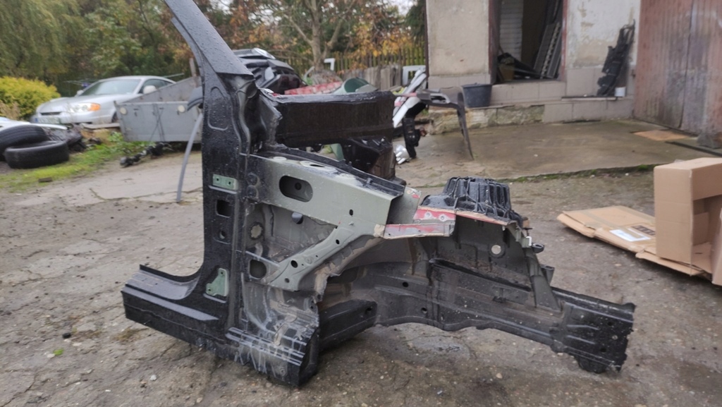 фото №1, Лонжерон права mercedes glc x253