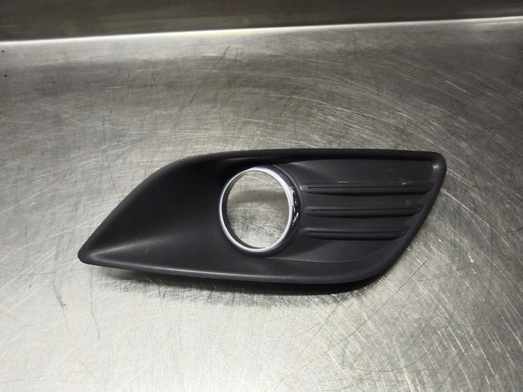 фото №1, Ford focus mk2 решітка бампера права 8m51-19952-ae