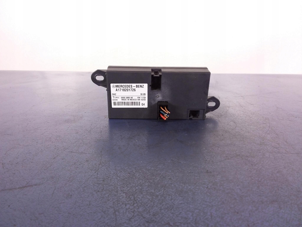 фото №1, Mercedes slk r171 модуль комфорта a1718201726
