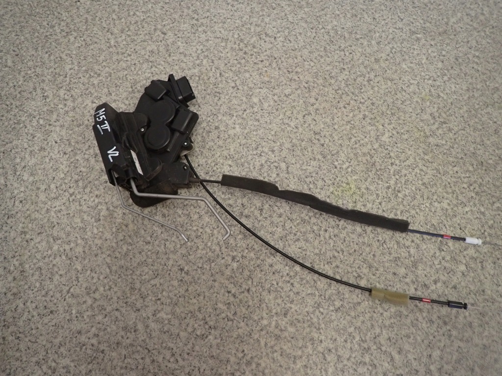 фото №1, Mazda5 mazda 5 ii 10- cw замок двері передній лівий