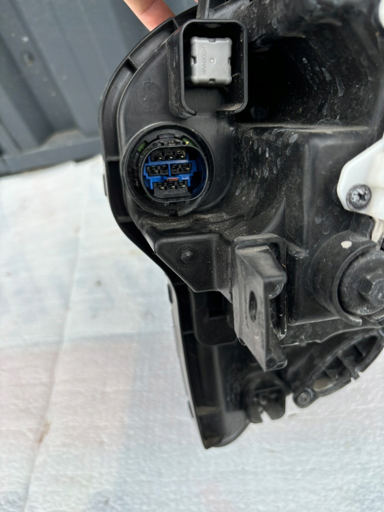 фото №3, Лампа ліва hyundai tucson iv 8 pin
