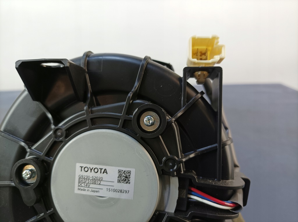 фото №4, Toyota yaris iii hyb вентилятор акумулятора g923052020
