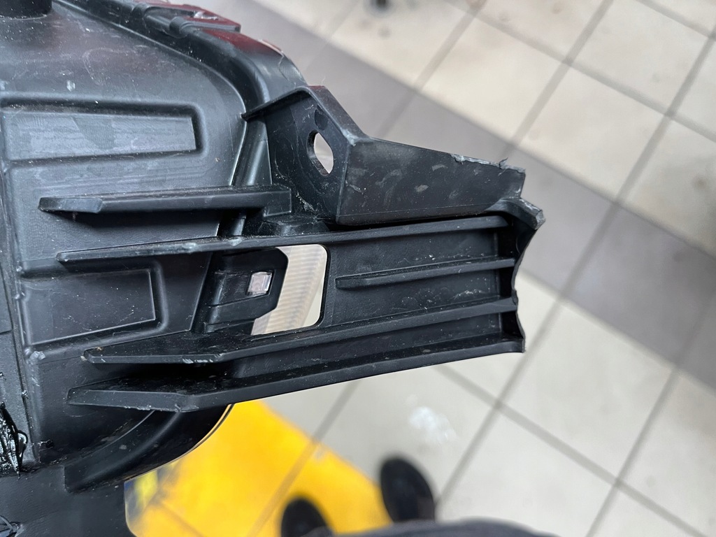 фото №6, Противотуманная фара правый drl led kia niro lift