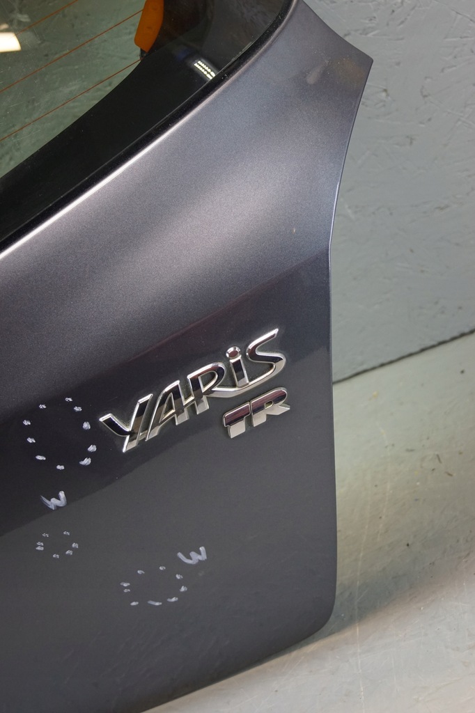 фото №10, Кришка багажника багажника задня toyota yaris ii 1g3