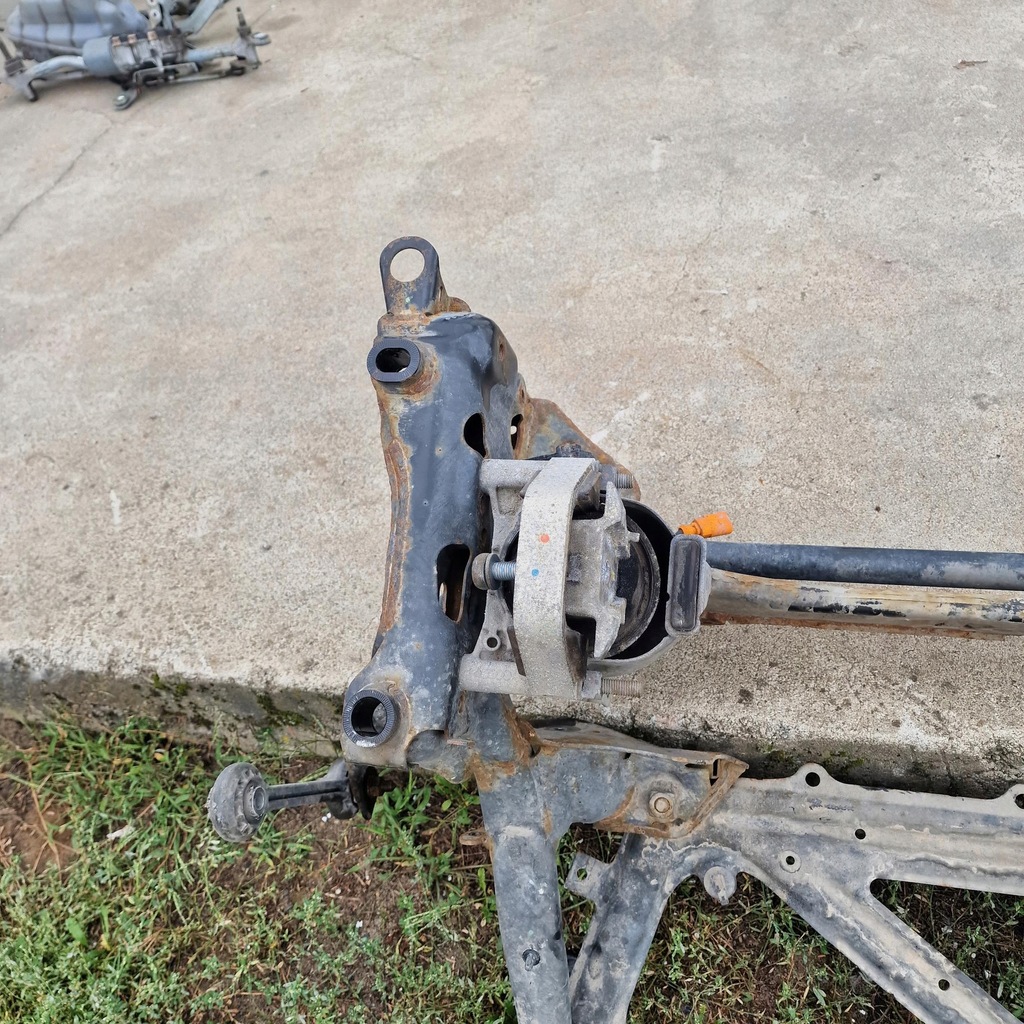 фото №7, Підрамник подушки безпеки двигуна a6 c7 kpl