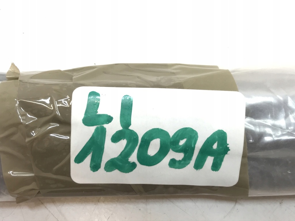 фото №8, A2957303100/3200/3300/3400 mercedes eqe w295 a295 молдинг прокладка стекло