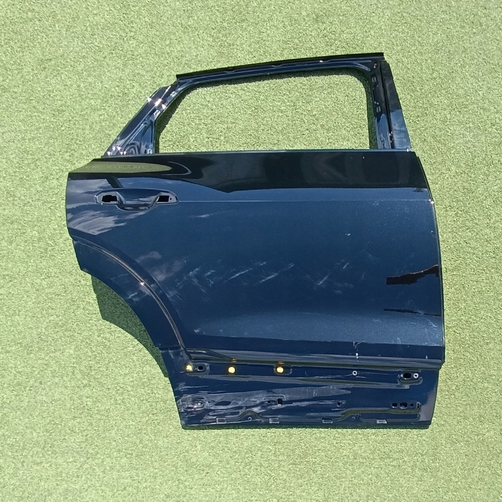 Купить Audi оригинальный номер e-tron 4ke 2018 дверь правое  задняя задняя