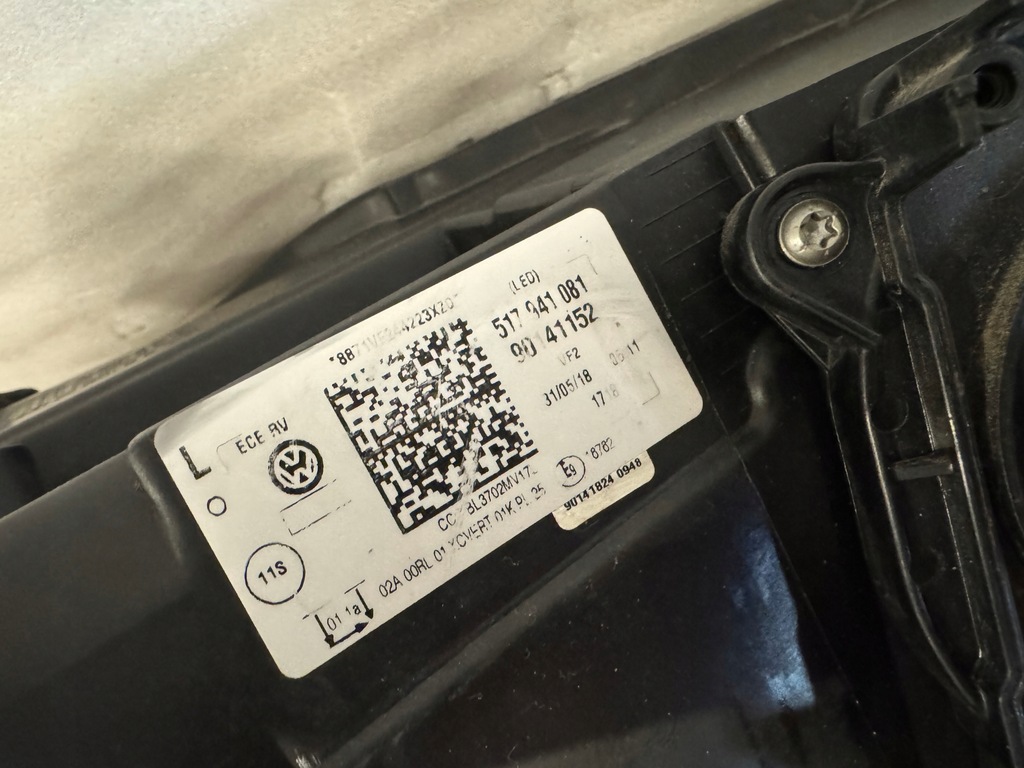 фото №5, Vw golf sportsvan левая лампа full led