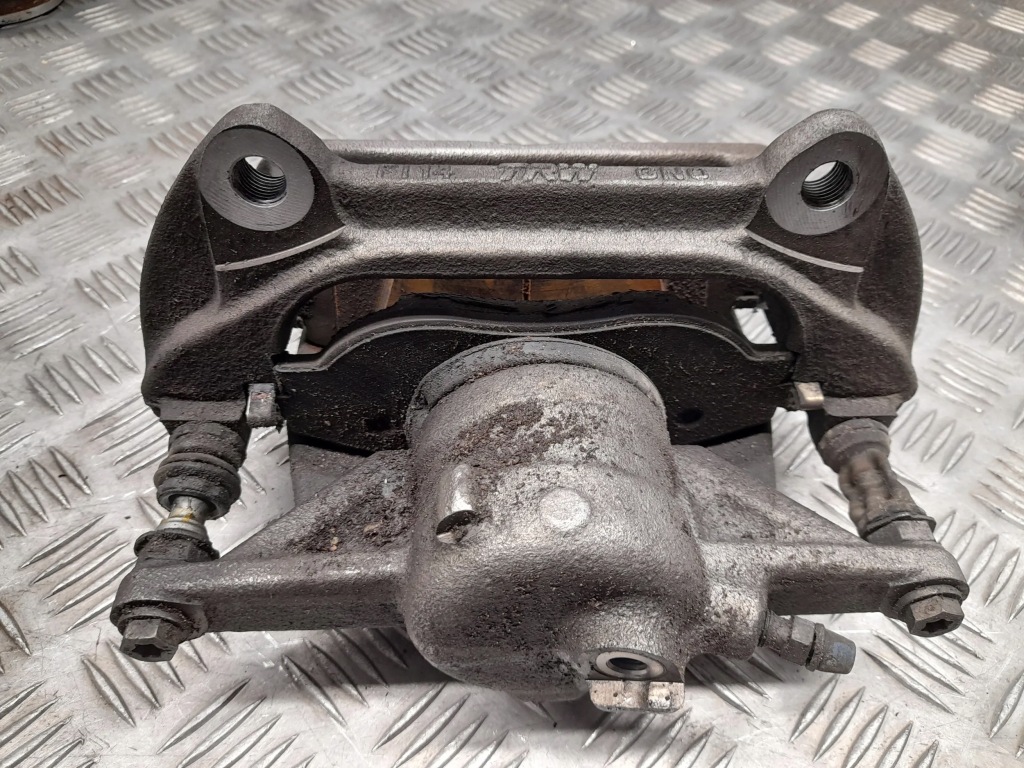 фото №1, Audi q3 f3 перед сторона левая суппорты