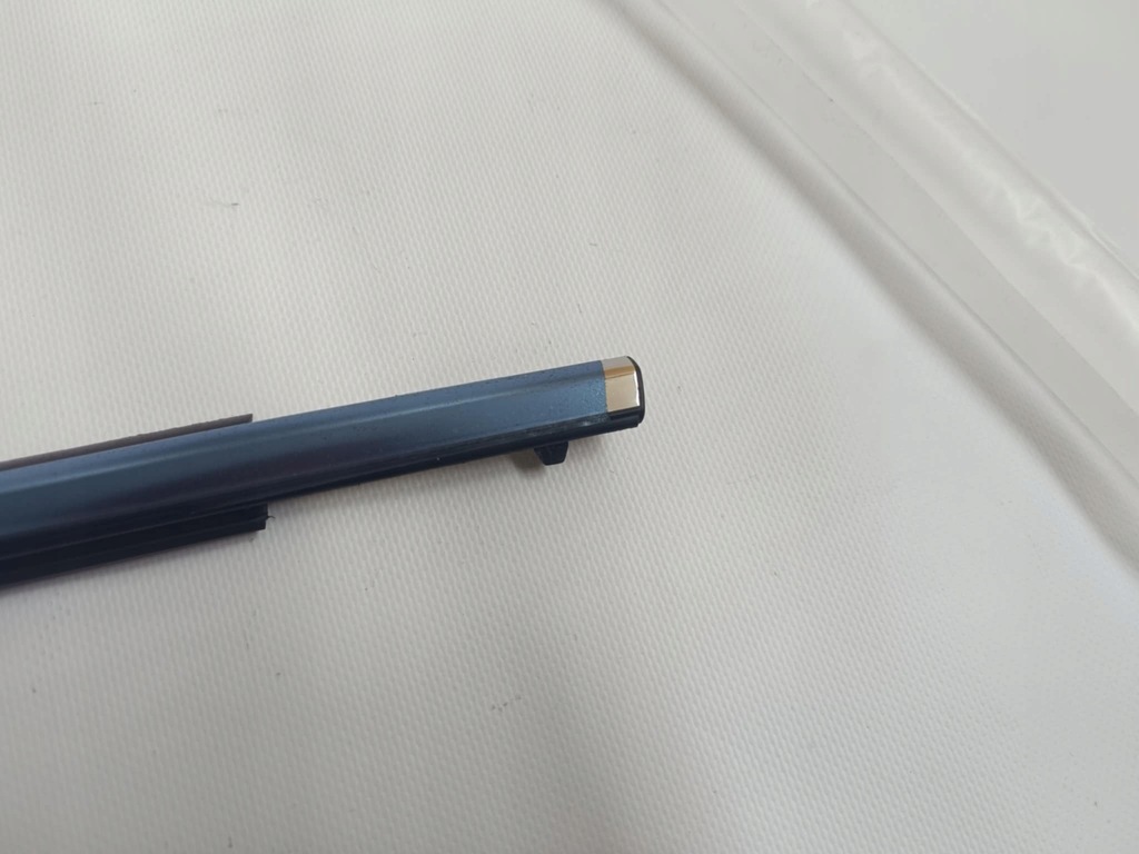 фото №9, Молдинг ущільнювач двері хром лівий перед toyota corolla e18 2014-2019