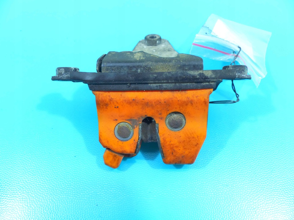 фото №2, Замок крышки задняя skoda fabia i хэтчбек