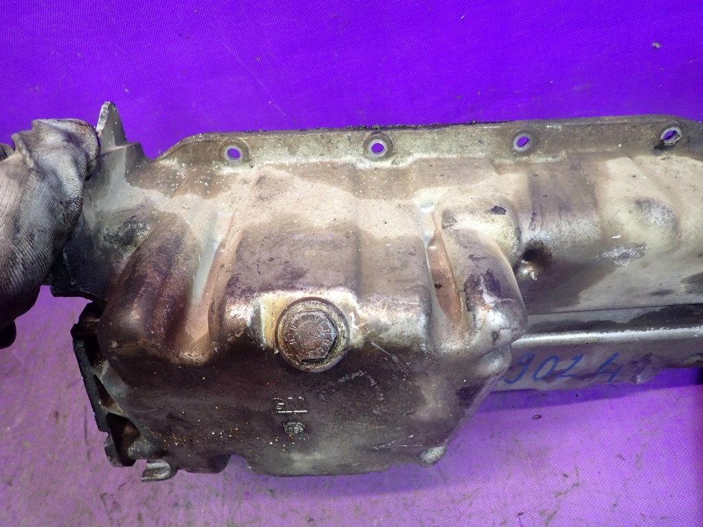 Opel astra g 2 98-09 1.6 поддон масляная r90400134 в Украине