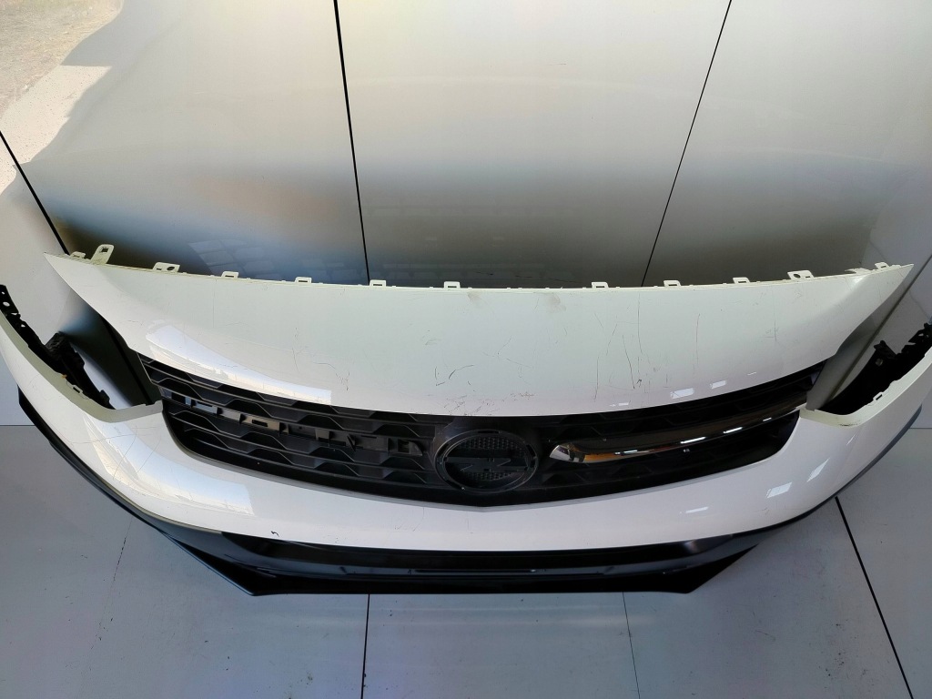 фото №2, Opel zafira d vivaro c 19- бампер перед