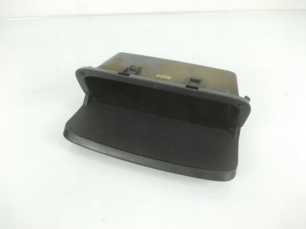 фото №1, Бардачок hyundai i20 08-14