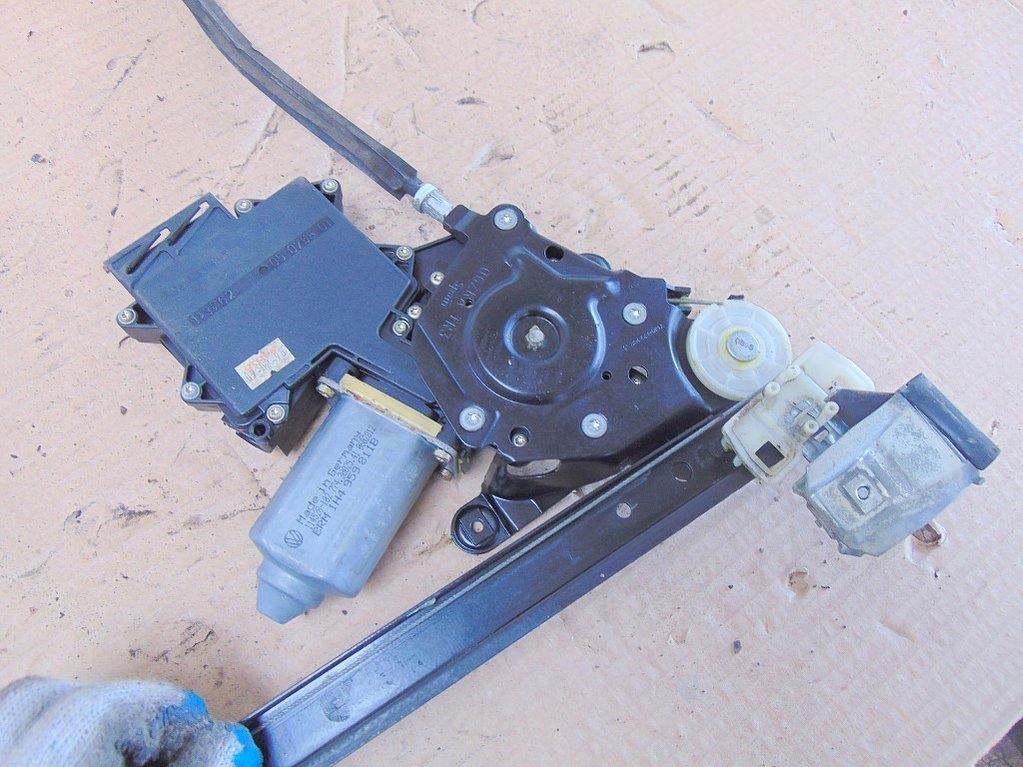 фото №3, Ford galaxy alhambra 98r підйомник правий задня