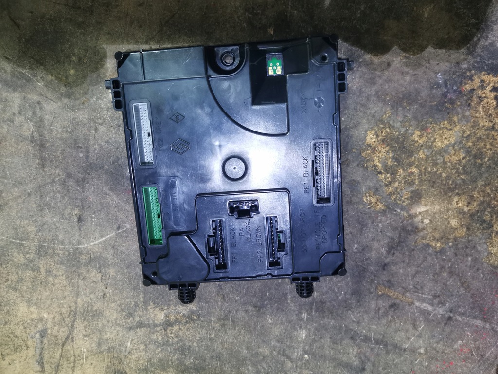 фото №1, Коробка модуль bcm renault laguna iii 284b11401r