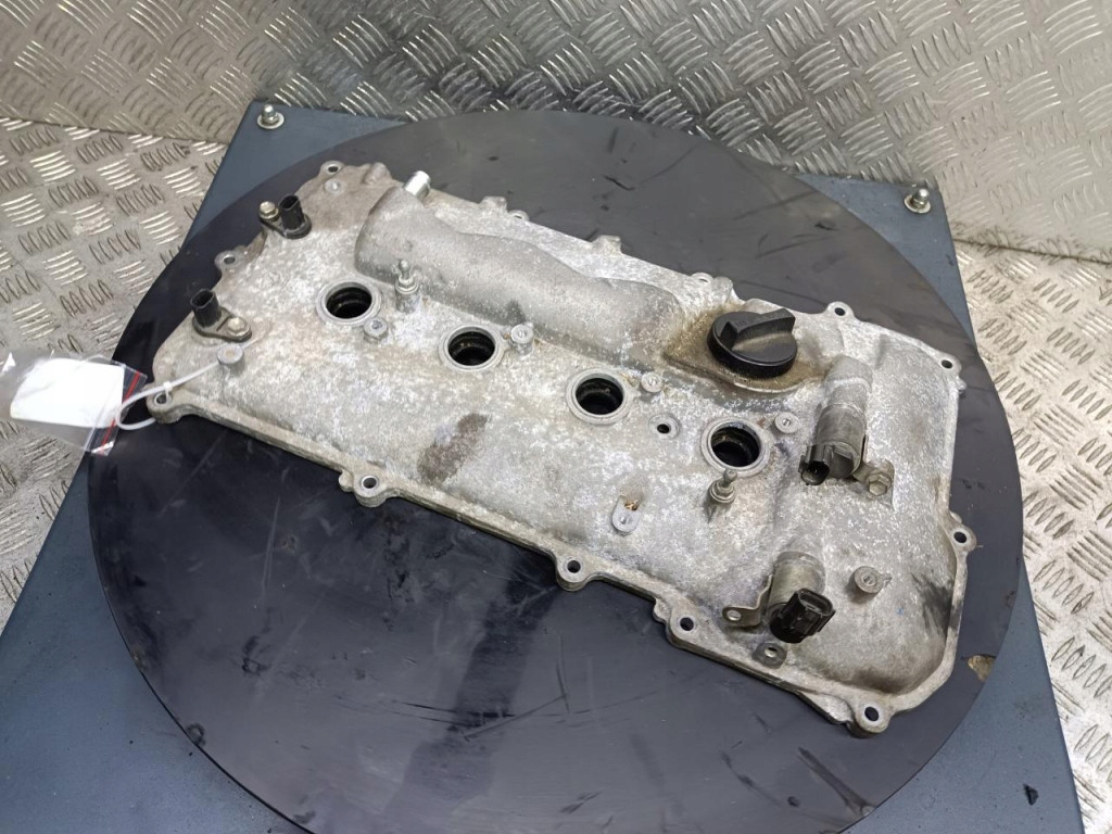 фото №1, Toyota avensis t27 1.8 vvti крышка клапанов