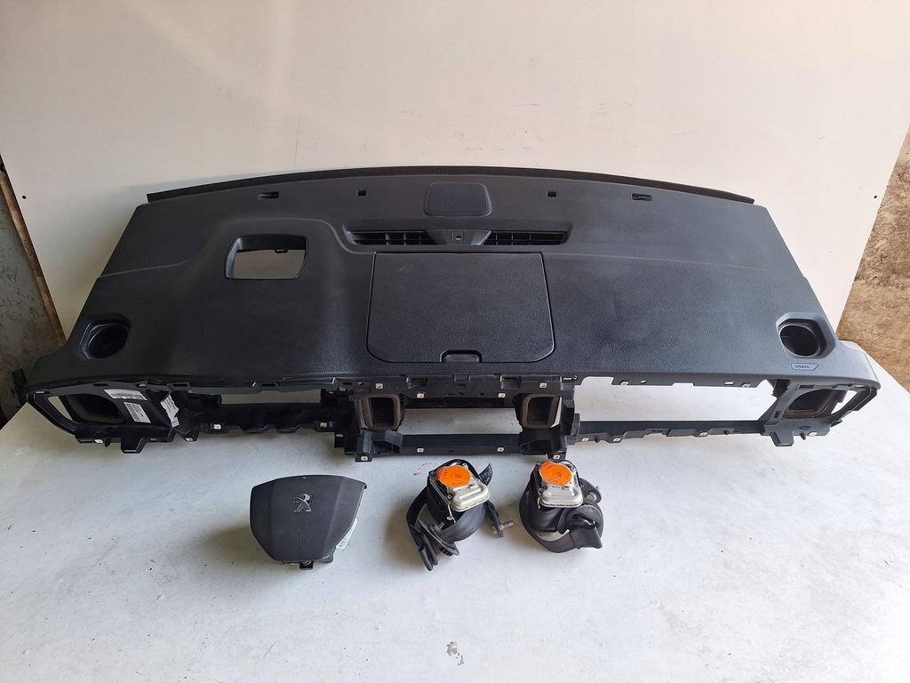 фото №1, Opel vivaro c 19- подушка безопасности консоль head up