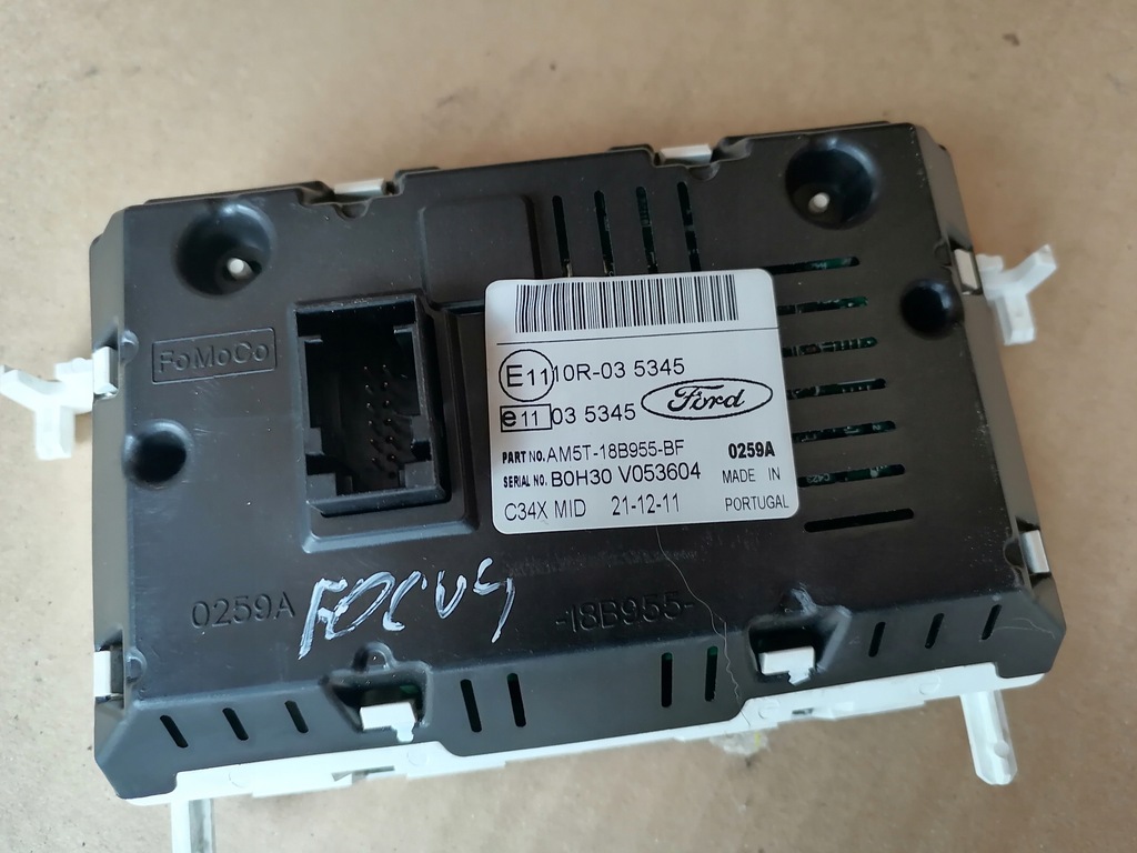 фото №2, Дисплей радио ford focus mk3