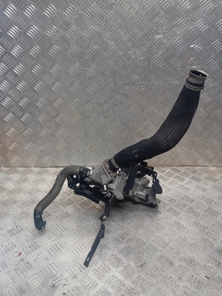 фото №1, Discovery sport 2.0d l550 радиатор выхлопных газов egr g4d3-9f464-ba