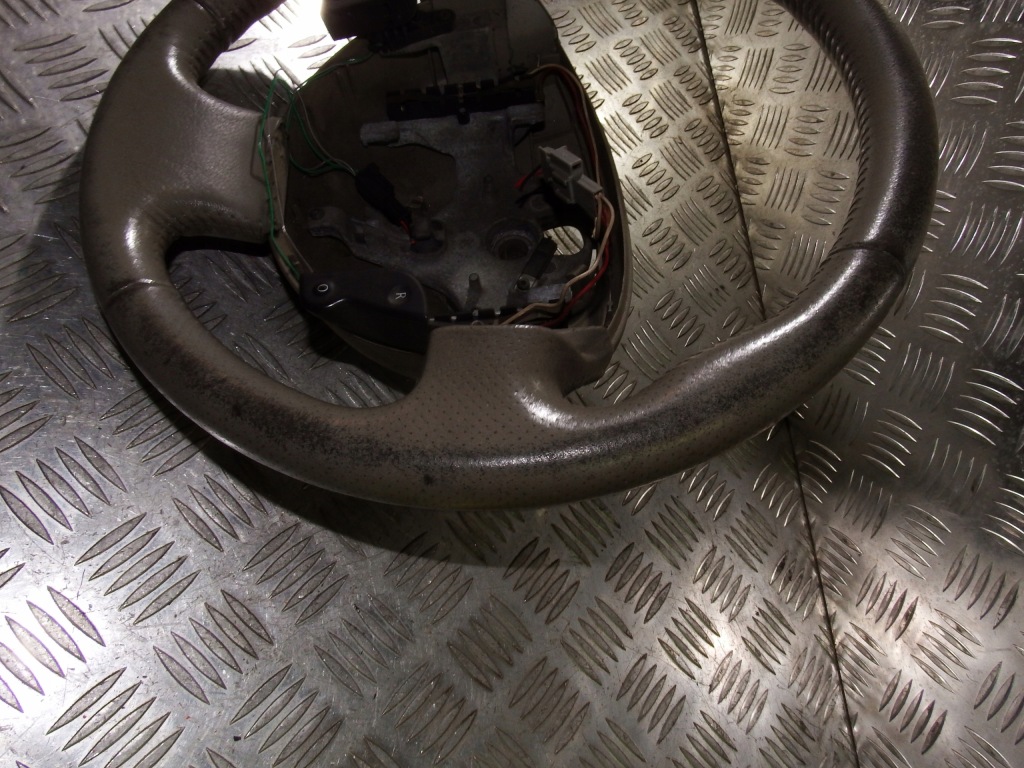 фото №4, Воздуховод кожа мультифункция круиз-контроль renault scenic megane ii