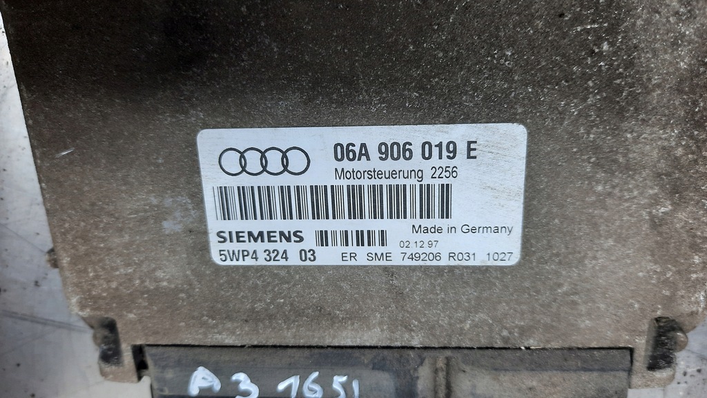 фото №4, Бортовий комп'ютер двигуна audi a3 8l 98r 1.6b hb 3d 06a906019e