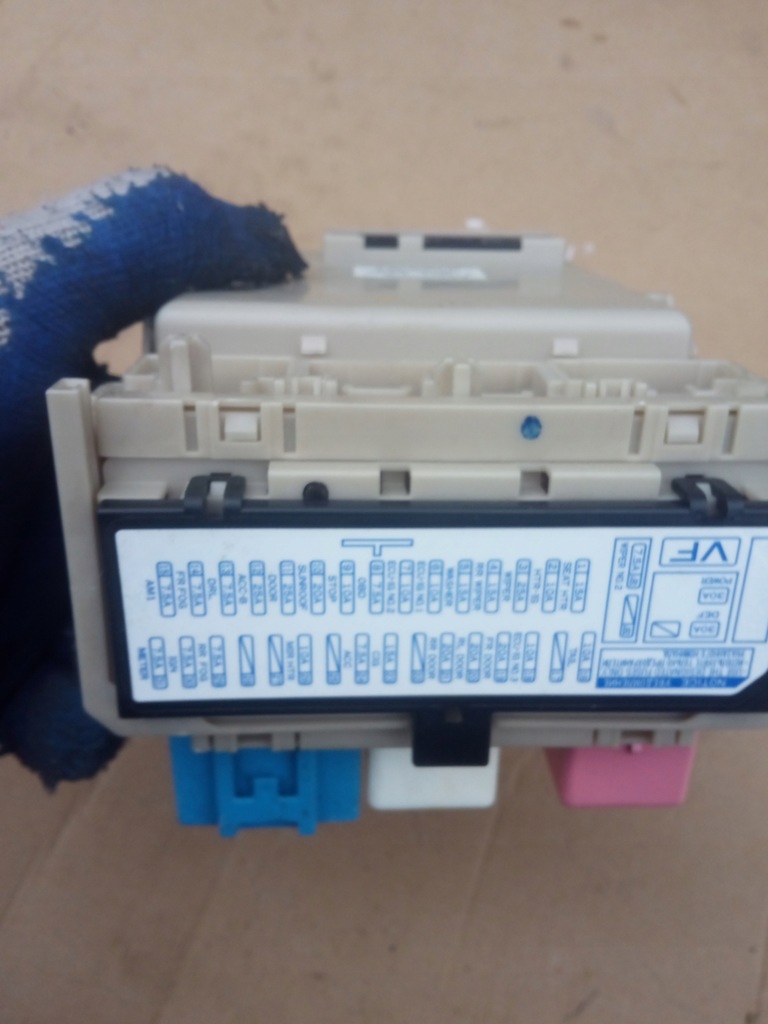 фото №6, Toyota verso 13-18 lift модуль bsi коробка предохранителей б/у