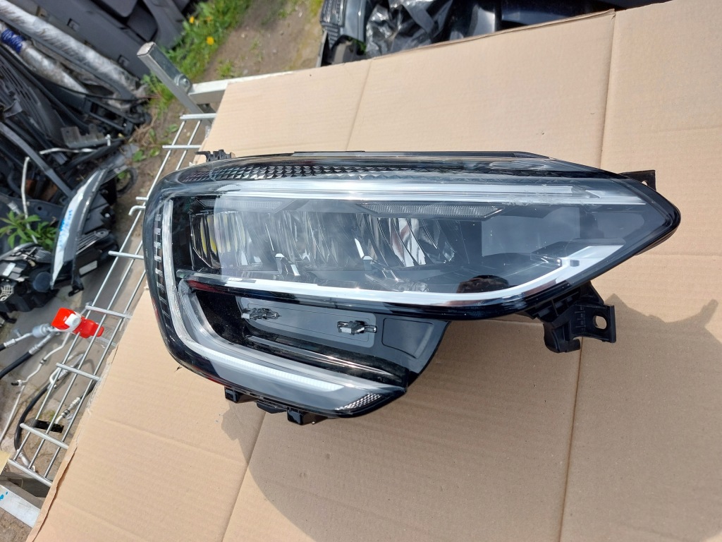 Фара правий перед renault megane iv рестайлінг Ціна