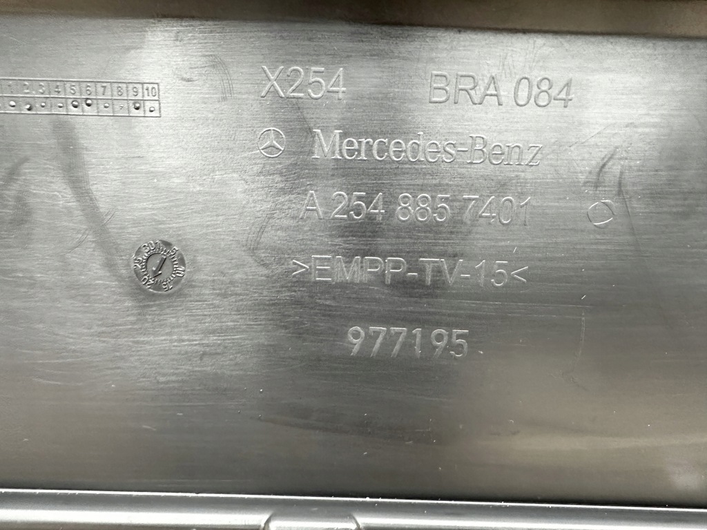 фото №14, Бампер задній mercedes w254 x254 glc - задня, dół bdb