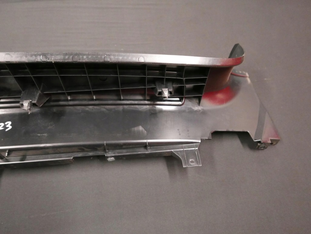 Bmw x6 f16 накладка корпус порог багажника 7314704 с Разборки