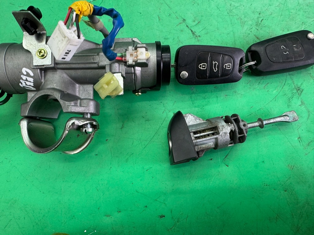 фото №11, Бортовой компьютер набор стартовый иммобилайзер запуск 39110-2b500 kia ceed i 1.4 16v dohc 06-