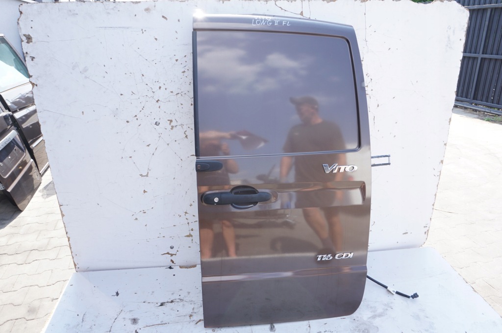 фото №1, Дверь правый задняя распашные mercedes vito w639 2 ii fl