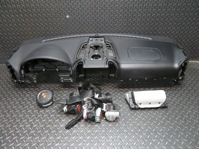 фото №1, Консоль приборная панель приборная панель porsche cayenne lift кожа