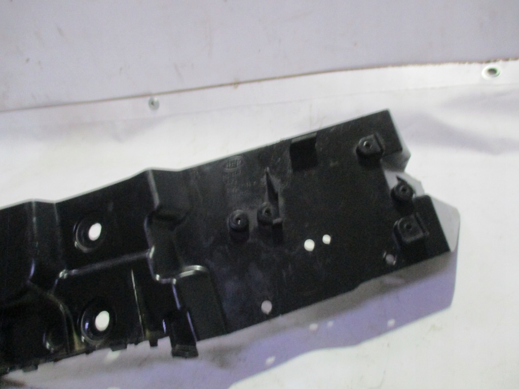 фото №9, Направляющая бампера правый задняя задний land rover range rover sport