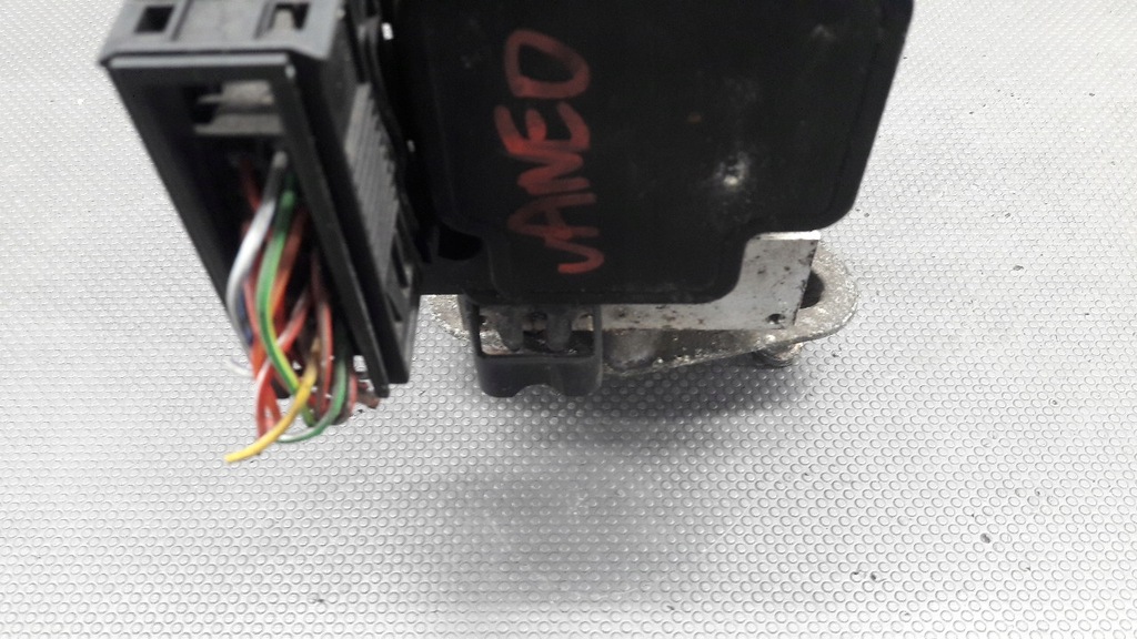 фото №10, 0265202462 насос abs mercedes w168