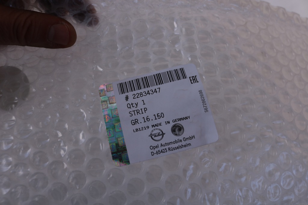 фото №3, Insignia a молдинг уплотнитель левая перед lub задняя , -