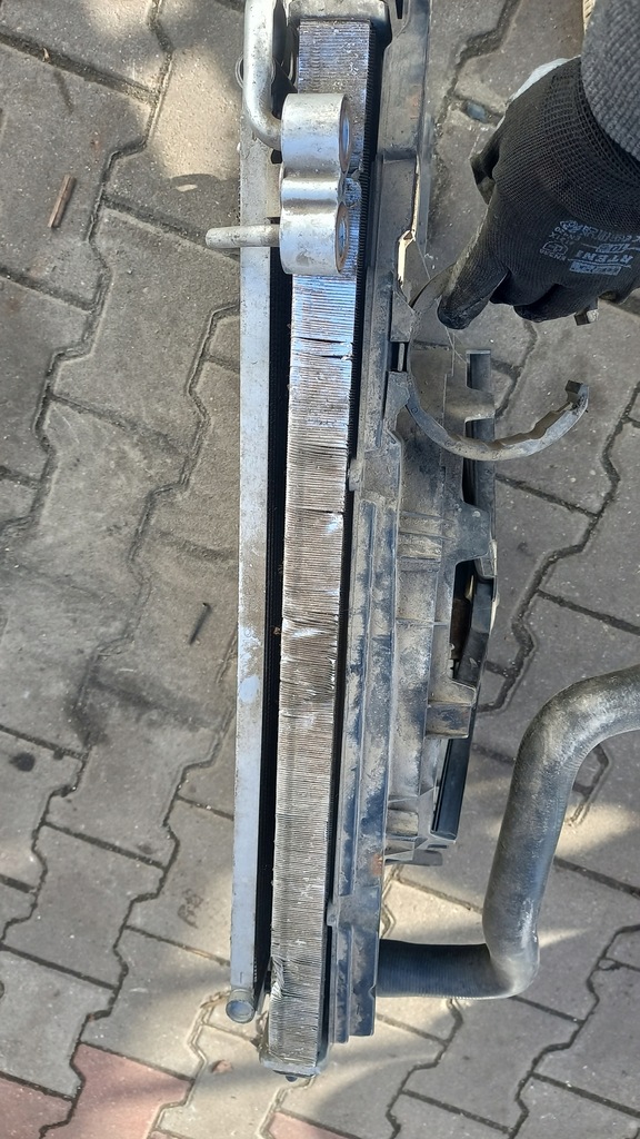 фото №3, Радіатор +вентилятор renault megane scenic