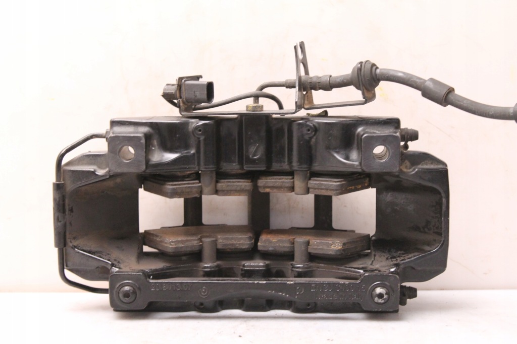 фото №3, Audi r8 420 06- суппорт тормозной левый перед