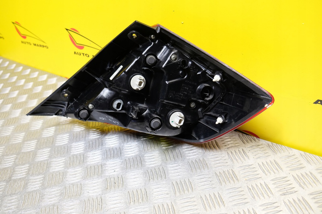 фото №12, Honda civic x sedan 2016 - 2021 лампа задняя левая задняя led usa