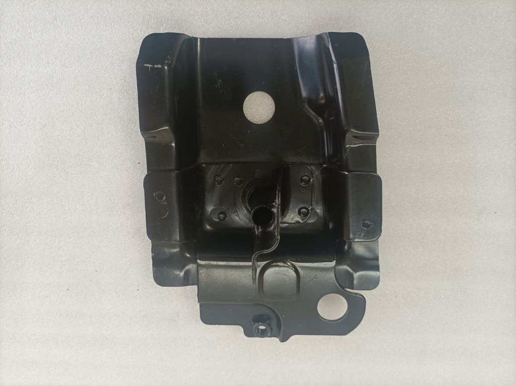 фото №1, Audi q5 80a803346a element крепёжный