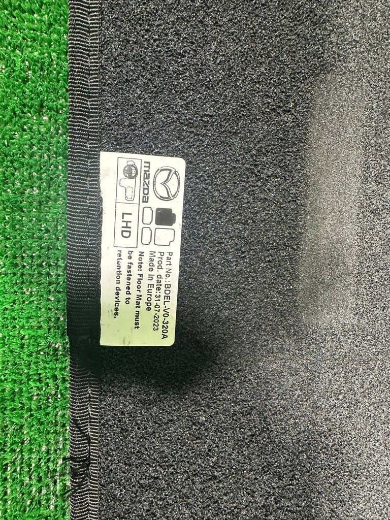 фото №7, Коврики велюровые mazda 3 bp 18-25r комплект hb sedan nowe оригинальный номер bdel-v0-320a