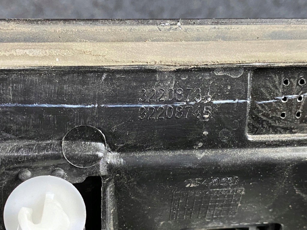 фото №10, Volvo xc60 ii молдинг двері права перед задня комплект