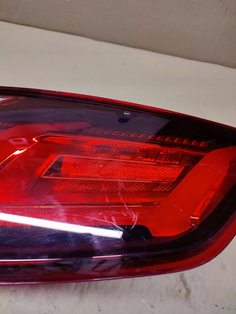 фото №8, Audi tt tts 8s лампа правая задняя 8s0945096