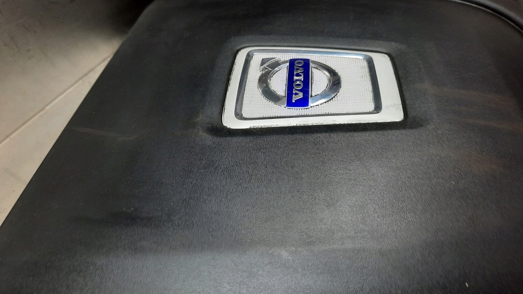фото №7, Кришка двигуна 31319190 volvo s60 ii v60 10-18r 2.0 d3